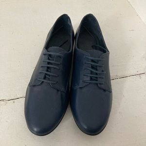 Bass new navy leather Oxford